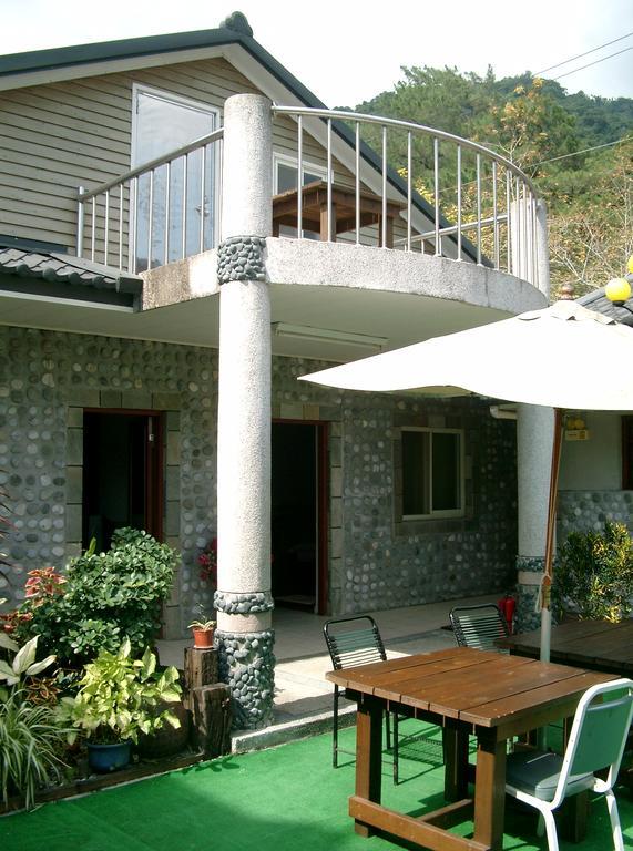 Junbuna Homestay Ruisui Bagian luar foto